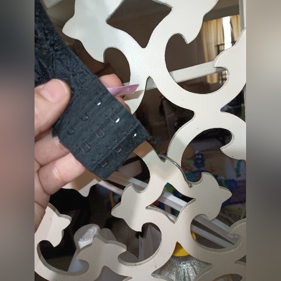 2 bralettes 34-36 B - Picture 4 of 12